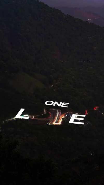 Kerala Tourism| One Love trend | That's some crazy creativity