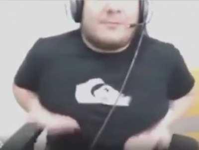 Arigameplays se puso raro