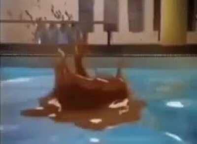 AuthRight moment (No colour, because pool is already blue)