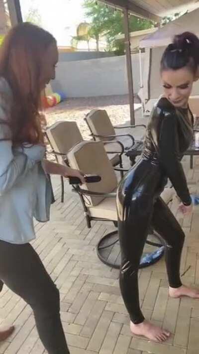 Fashion week 2021 What to wear at the next protest