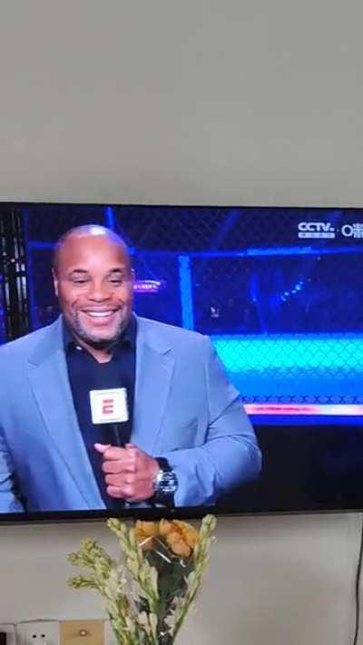 DC caught hot on the mic. I guess they forgot to cut the feed for China.