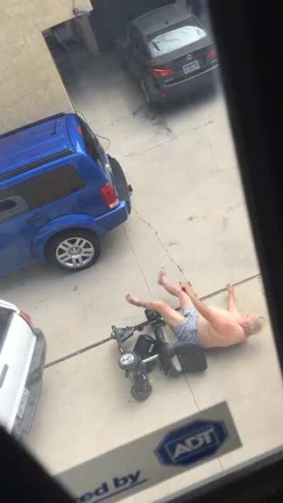 Epic trashy neighbor conflict