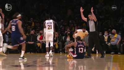 [Highlight] Darren Collison fouls back to back three point shooters