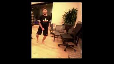 How XQC get sturdy better than this mf