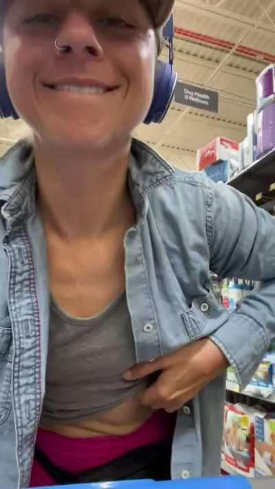 First time flashing 🤭[gif]
