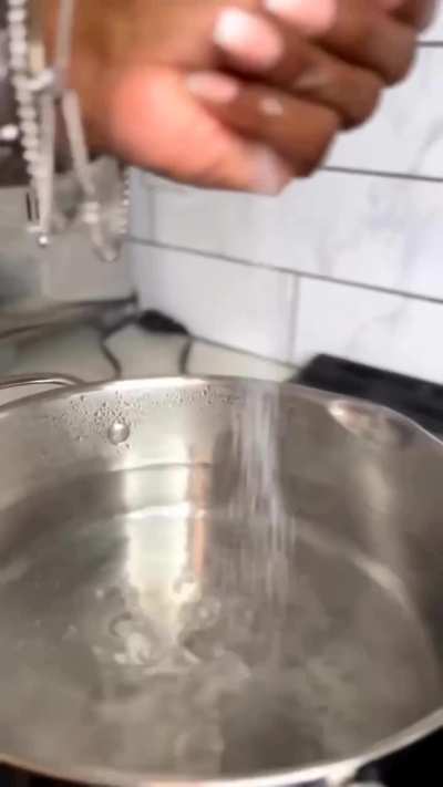 Her walk is mean !!!!!