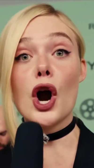 Elle fanning