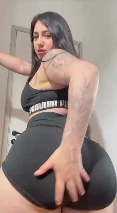 I love being your sexy fart girl