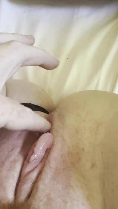 I'm supposed to be doing laundry this afternoon but I'm daydreaming instead