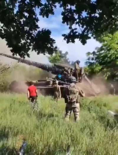 Ukrainian 203-mm self-propelled guns "Pion" in action