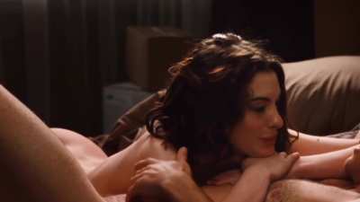 Anne Hathaway - Love & Other Drugs [2010]