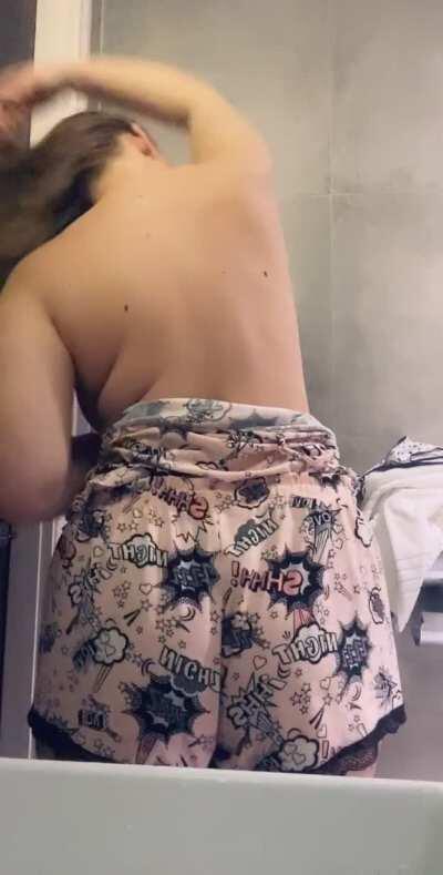 Squeeze my boobs ❤️