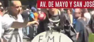 HABLO
LA PATRIA EN LA 
MARCHA 🤦