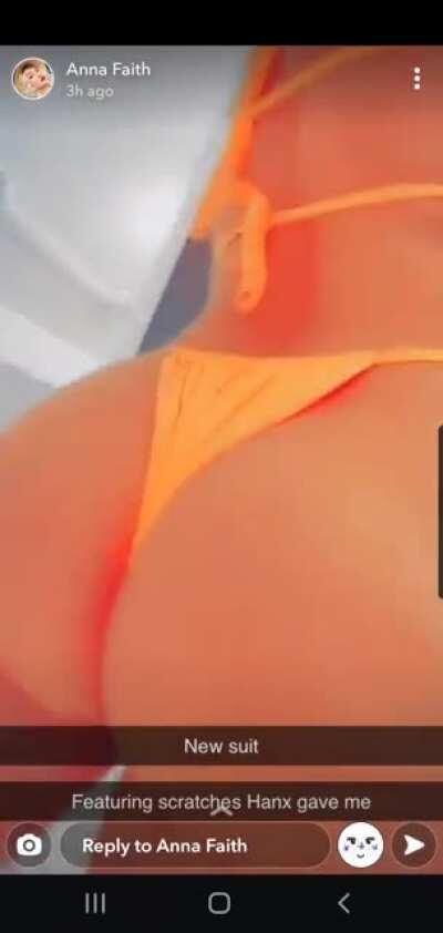 Ariana Faith Carlson (@Annafaith)