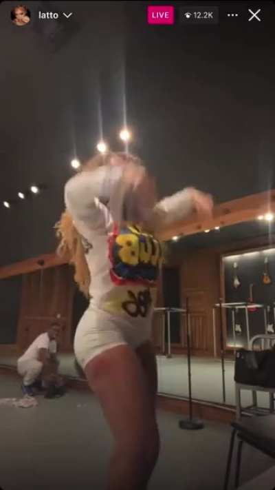 Latto’s fat 🐱 and 🍑