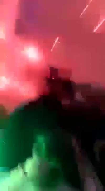 Пошло парти хард!