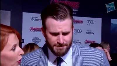 Drunk Chris Evans sounds and acts like Charlie