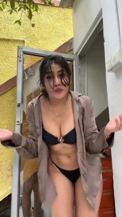 Sofia Ansari Raising Mercury