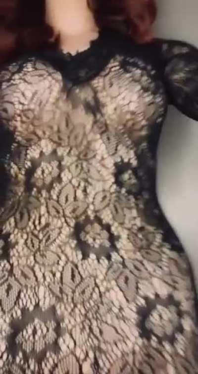 Why are you staring at me when you should be sucking my dick ? 👅  