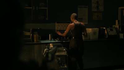 Ellie confronting Nora - Game vs Show comparison