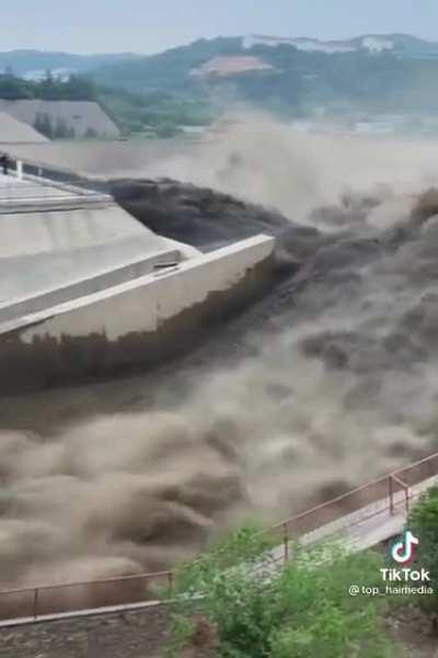 This makes me feel tense and uncomfortable…