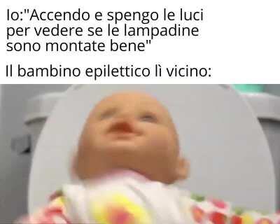IO STO MORENDO DAL RIDERE PER LA MIA STESSA CREAZIONE