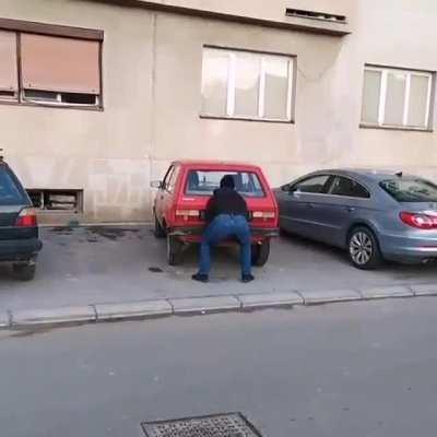 Heaviest Car in Serbia