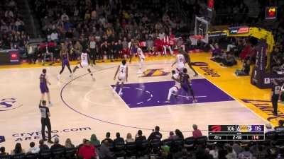 [Highlight] D'Angelo Russell is unconscious from three