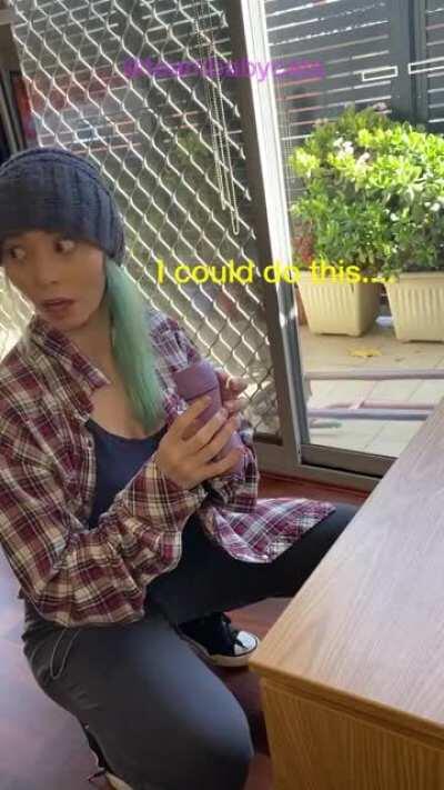 ‪We’ve all been there....‬ ‪