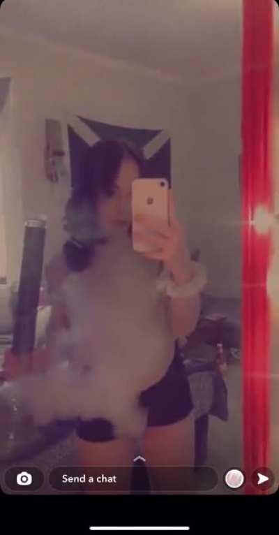 Smoking weed while pregnant