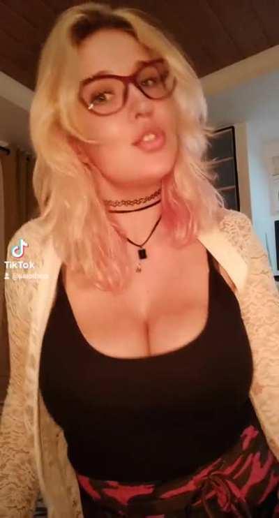 Huge 🍒 with glasses