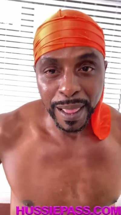 She took 25 inches of dick