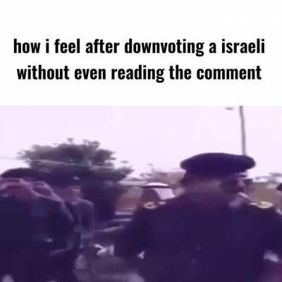 petition to make a downvote bot for the joos