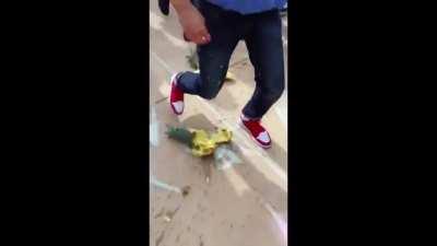 ABSoluTELY BrUtAL higH sChOOL fIGht