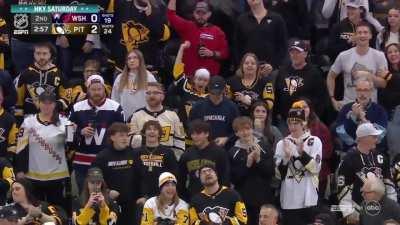 [WSH v PIT] Archibald v Sandin fight. 3/25/2023