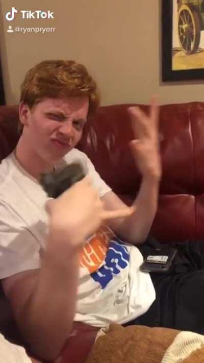 Super cool gangster guy got a blicky!