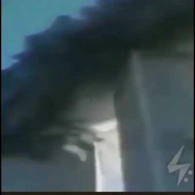 yüksek ses dikkat yüksek ses