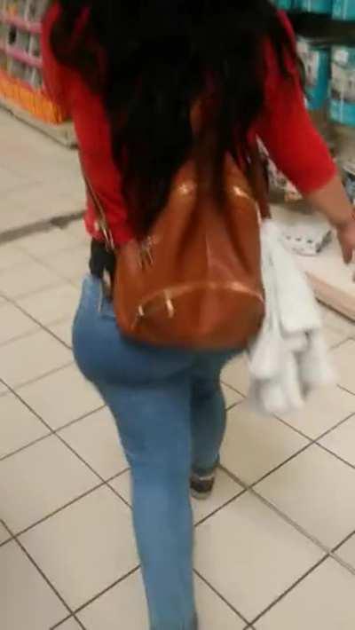 Real RISKY FLASHING Public at MALL