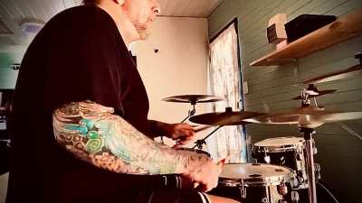 Shed away-Kaz Rodriquez improvisation