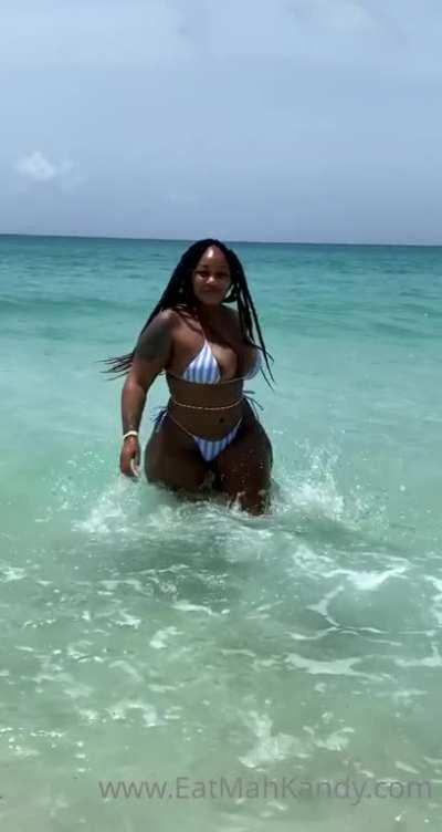 u_XIBIT_ - Video #0739