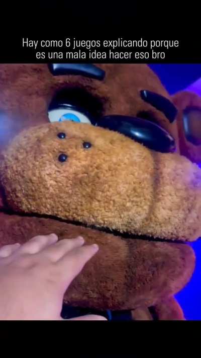 Subiendo memes de fnaf hasta que salga la secuela día 209