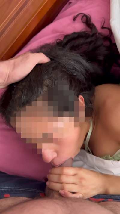 I wake up with the right foot since my boyfriend became my alarm clock