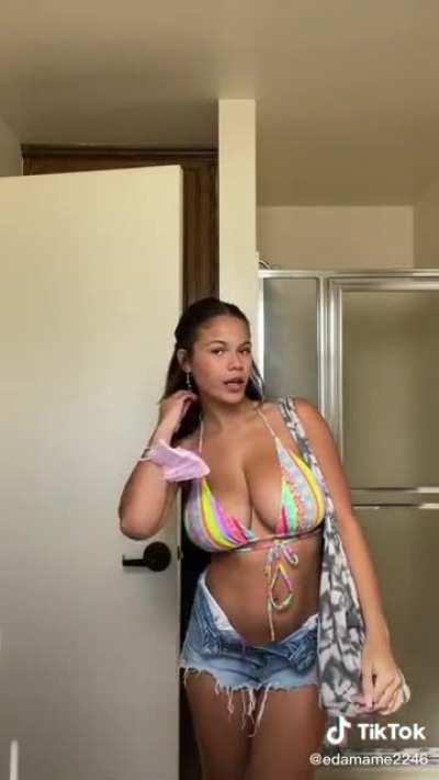 Beach Day Blowout 💦 [@edamame2246]