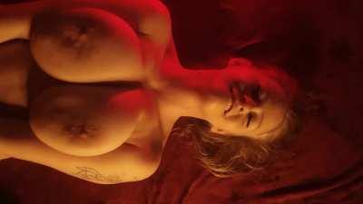 I like being woken up in the morning like this. Kisses