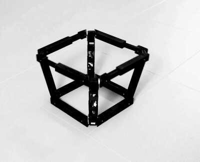 Shape-Shifting Kinetic Robot by Katsumoto Yuichiro