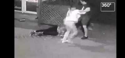 Guys an absolute scumbag, very rage inducing but just wanna post this to remind you why you avoid fights