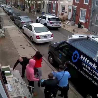 Pregnant woman decides to run from the police in Philadelphia