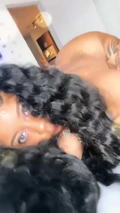 Heyghettobarbie 🍑🍑