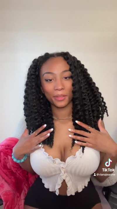@rianajeanine