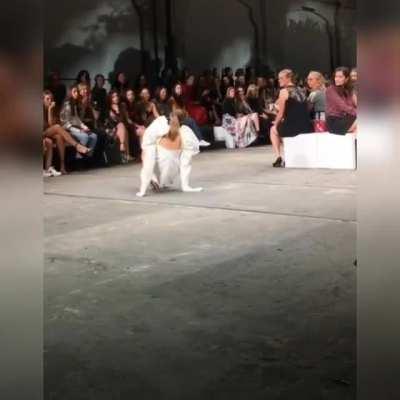 HMC while i walk on fashion runway